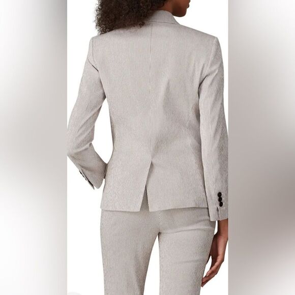 Theory Classic Shrunken Jacket Size 10 - Picture 3 of 8